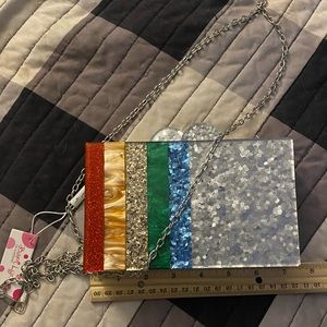- Bari Lynn Acrylic clutch/crossbody bag NWT silver 🫶🏼🌈